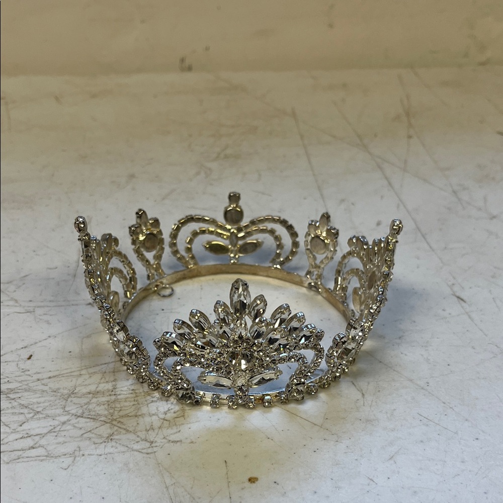 Silver Crystal Rhinestone Tiara Crown for Women